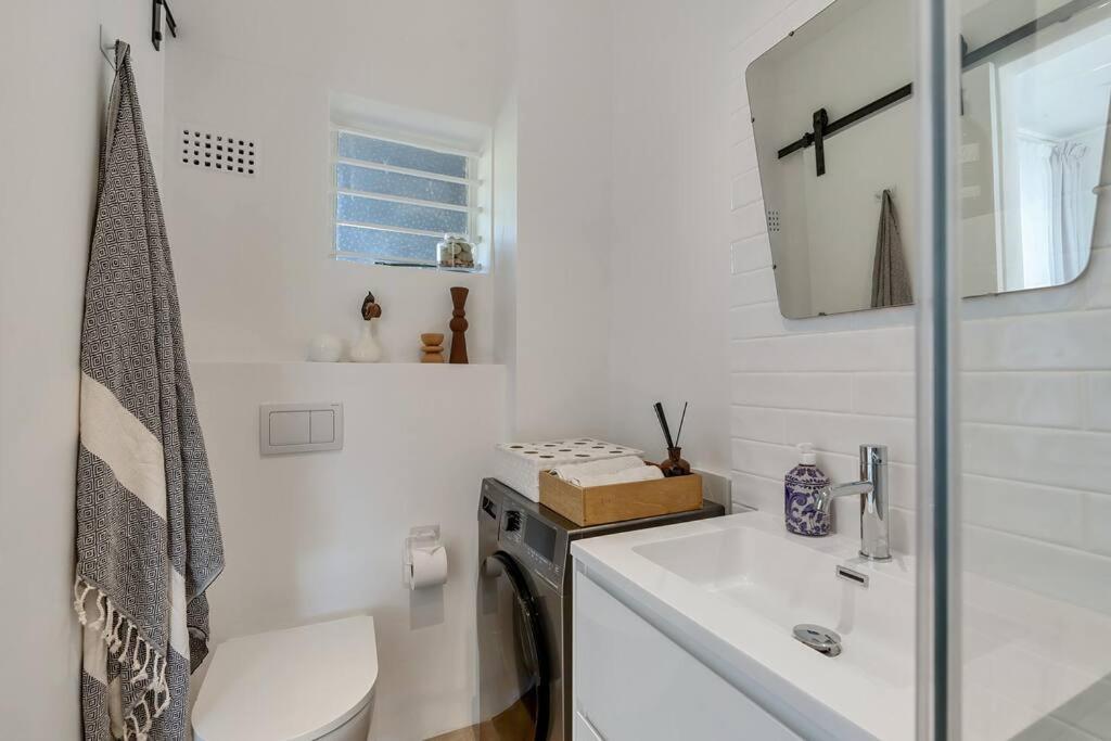 Cosy Gem In Heart Of Tamboerskloof Apartment Cape Town