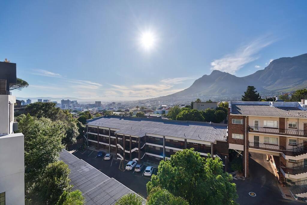 Cosy Gem In Heart Of Tamboerskloof *